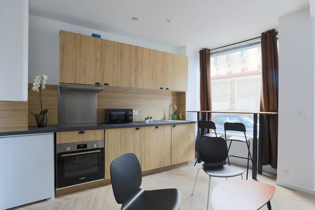 Apartament Tres Beau T3 Proche Rer Port Royal 6 Pers Paryż Zewnętrze zdjęcie